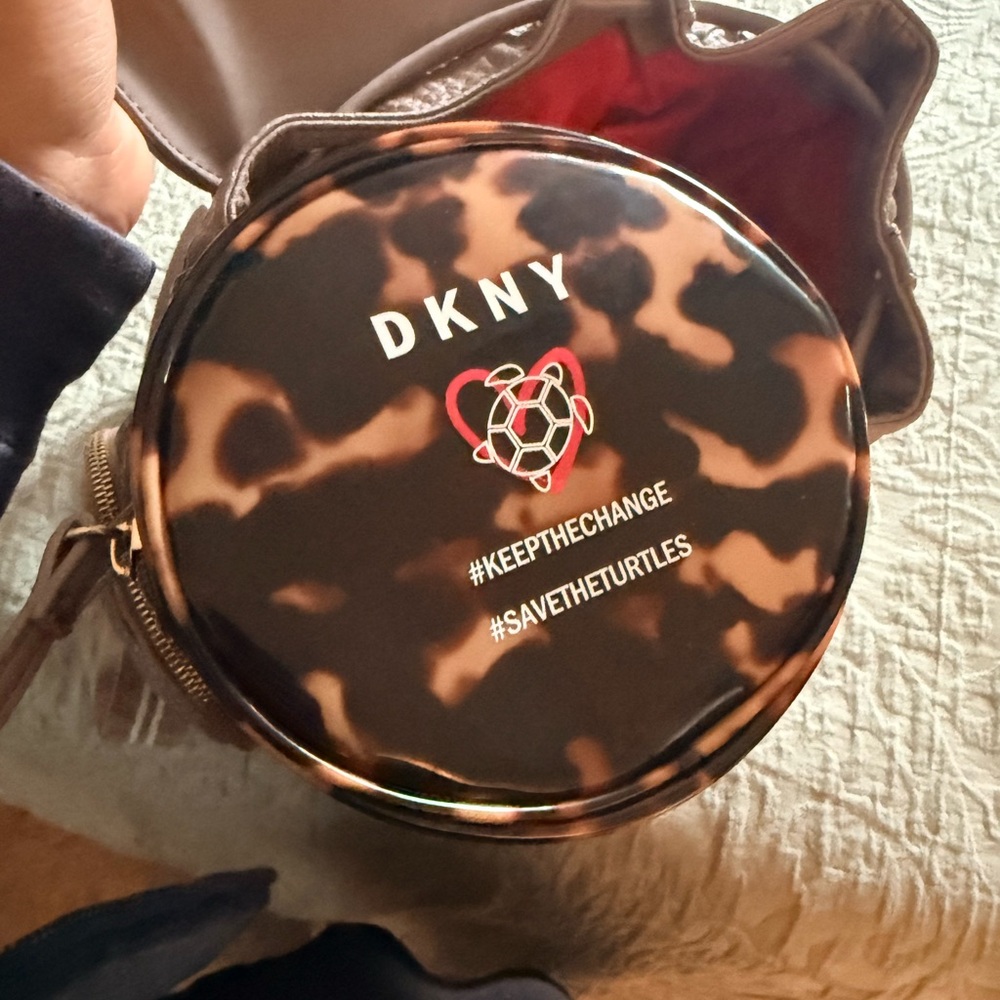 DKNY Rapture Backpack- EUC - Picture 13 of 15